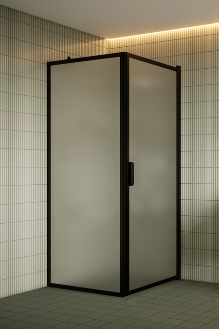 Shower enclosure with a fixed wall and hinged door Bläk 755 New York