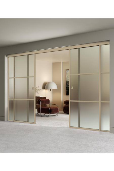 Double sliding doors with soft closing mechanism and 2 fixed walls Inne C4T Tokyo